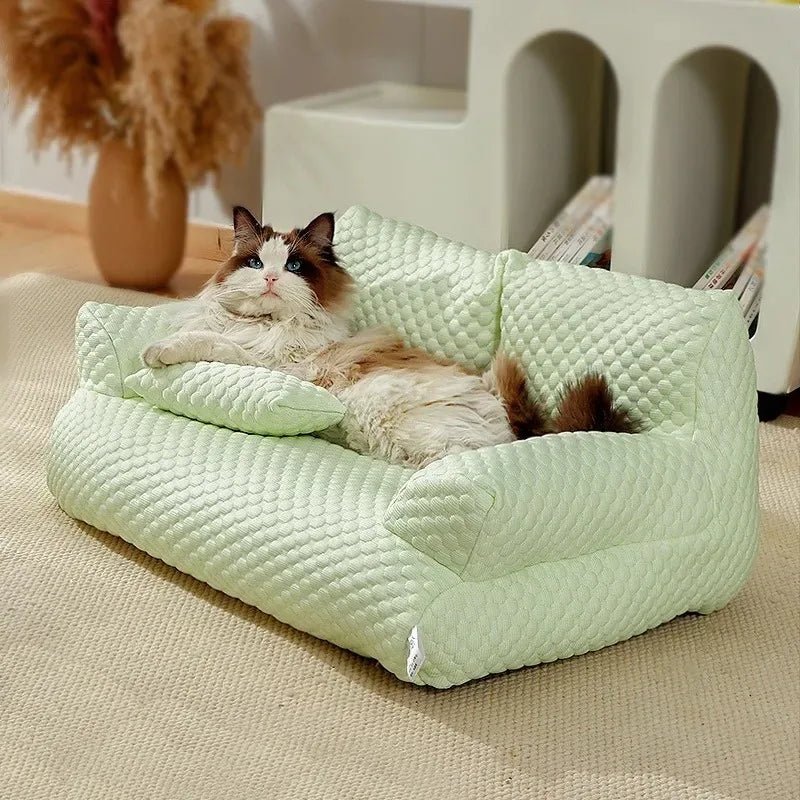 All Seasons Pet Sofa - Fluffzy